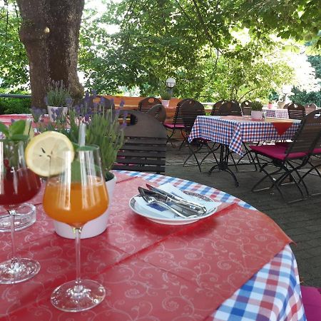 Gasthaus Auerhahn Hotel Baden-Baden Exterior photo