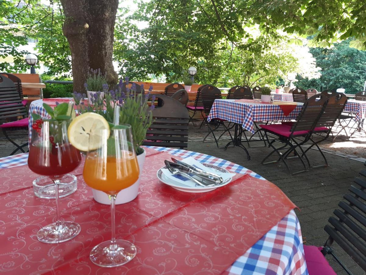 Gasthaus Auerhahn Hotel Baden-Baden Exterior photo